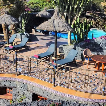 Cora - Beheizter Pool, Sauna, Traumhafter Meerblick, Billiard, Tischtennis, Sehr Ruhig Feriehus *